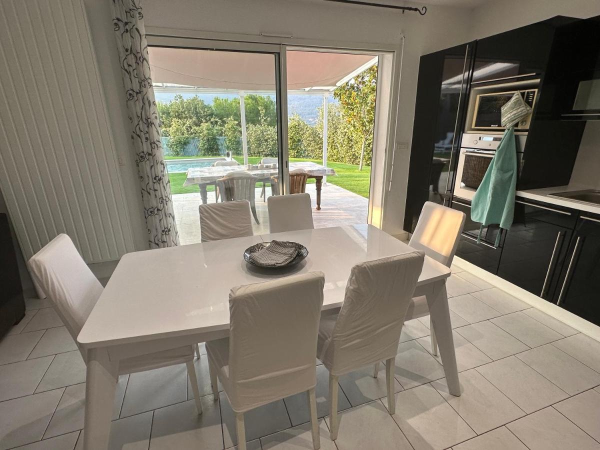 Petite Maisonette Adossee Mais Independante Avec Piscine Villa Peymeinade Exterior foto