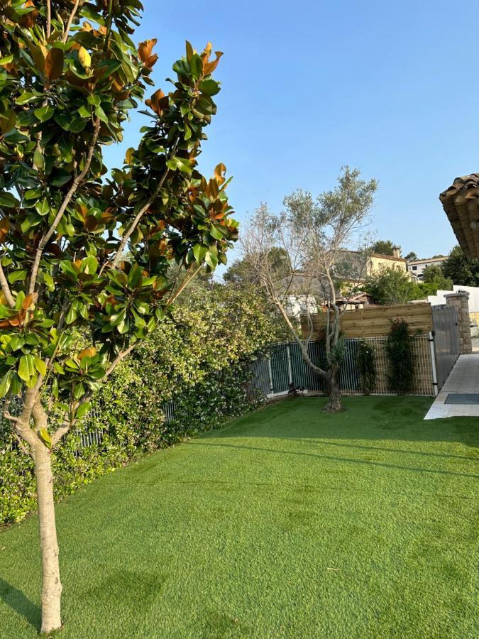 Petite Maisonette Adossee Mais Independante Avec Piscine Villa Peymeinade Exterior foto