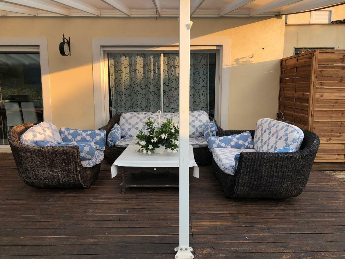 Petite Maisonette Adossee Mais Independante Avec Piscine Villa Peymeinade Exterior foto